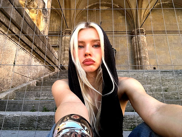 girlcalledluca instagram image archive image