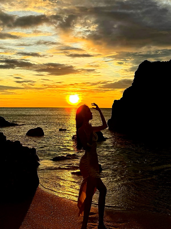 lyhythuedoxinh instagram image archive image