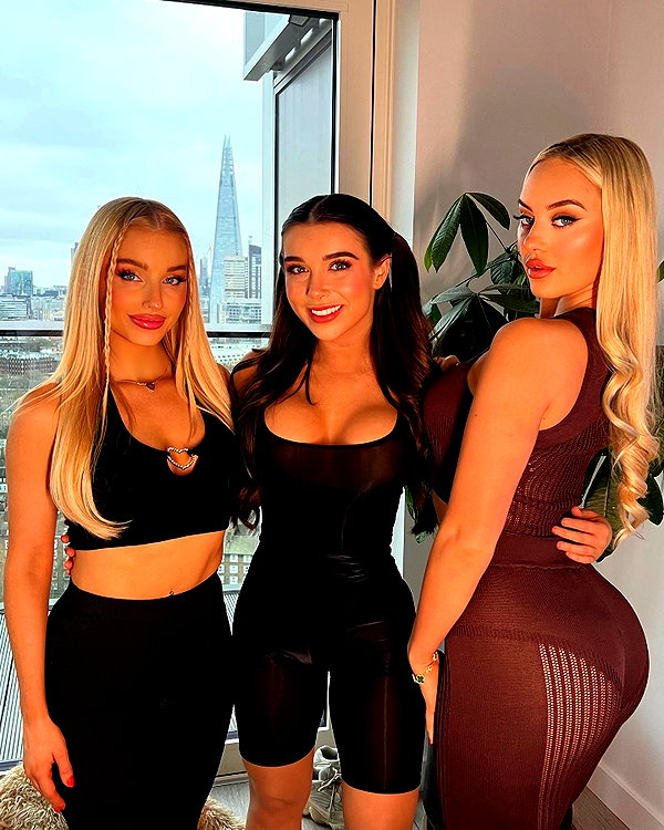 rhiannonbluee instagram image archive image