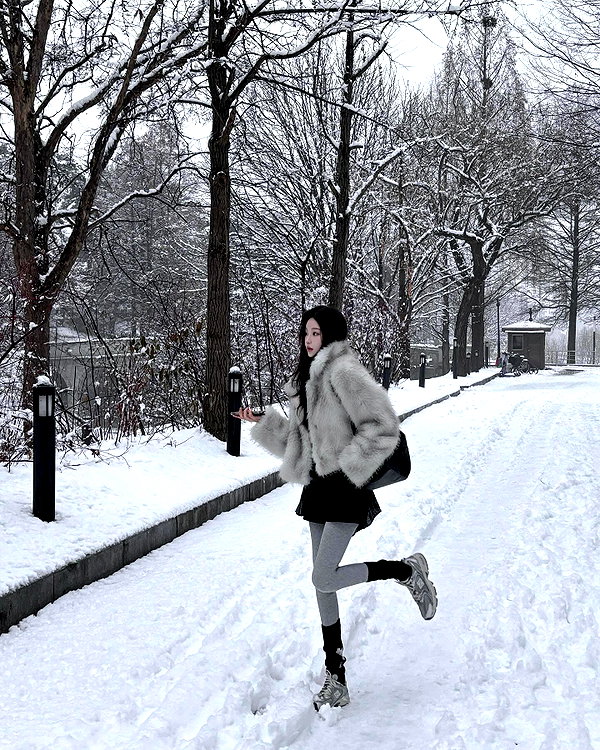 daxbin instagram image archive image