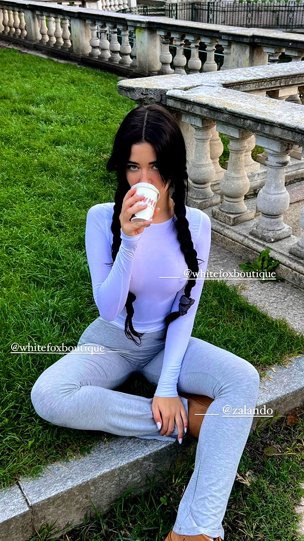 vanessa.rhd instagram image archive image