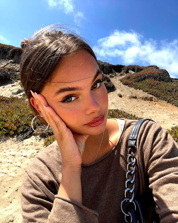 emmaaurora instagram image archive image