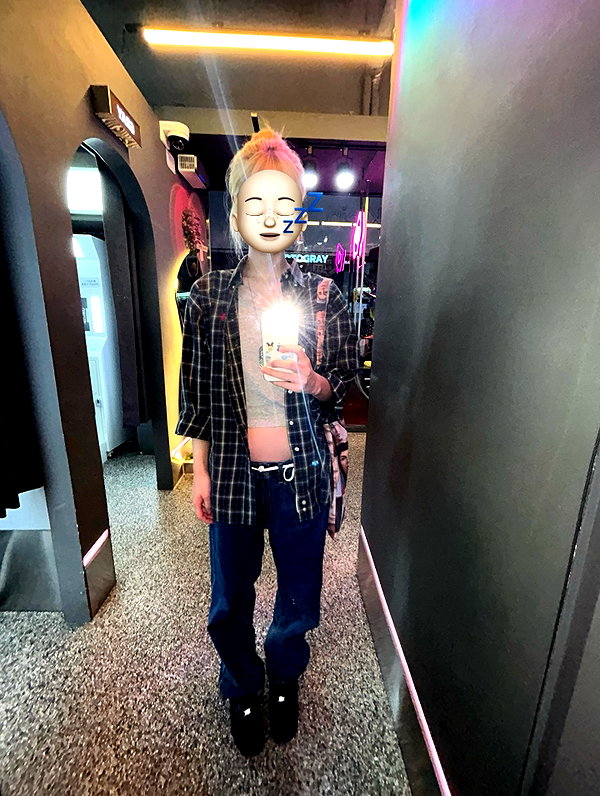 srillun instagram image archive image