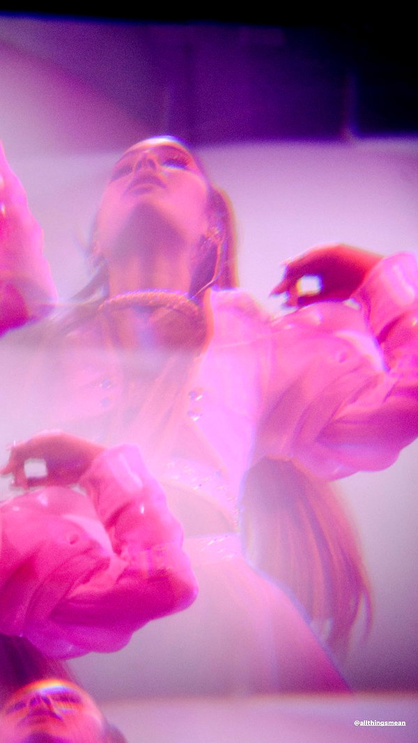 arianagrande instagram image archive image