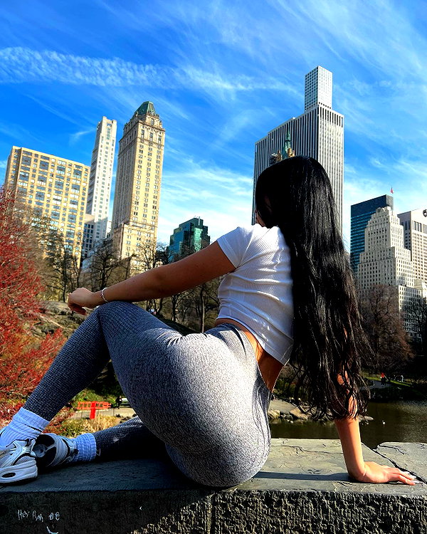vanessa.rhd instagram image archive image
