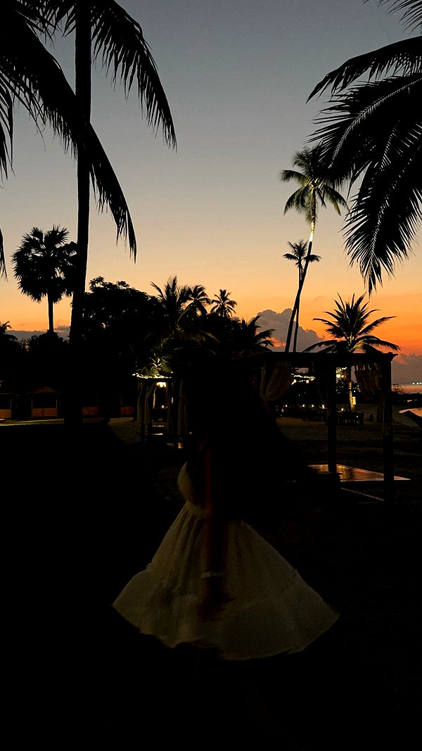 zoeliss instagram image archive image