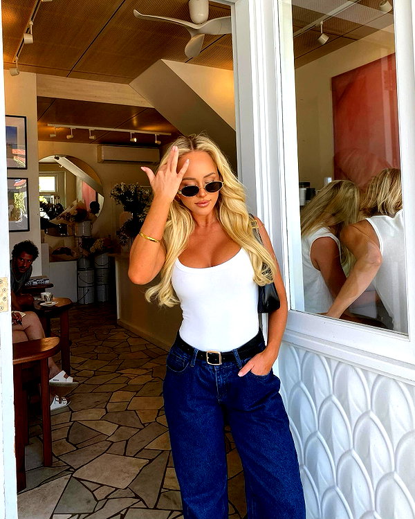 allieauton instagram image archive image