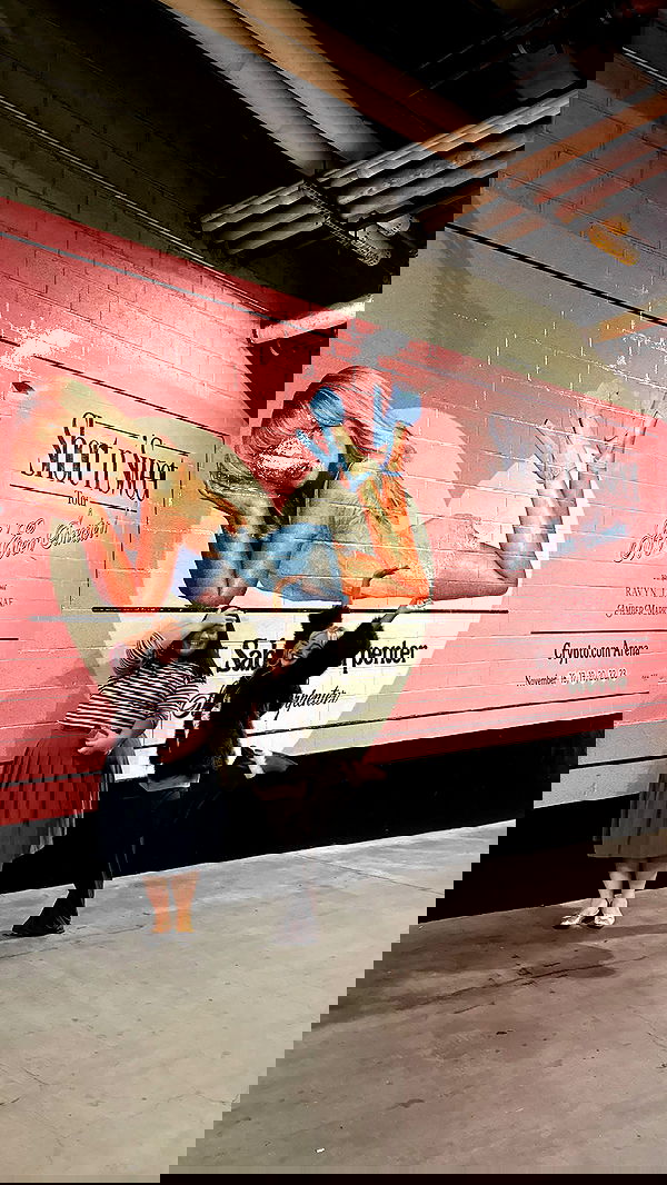 sabrinacarpenter sabrinacarpenter archive image