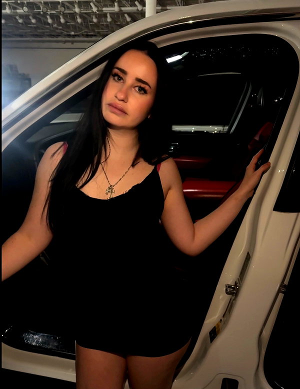 deserveeanna instagram image archive image