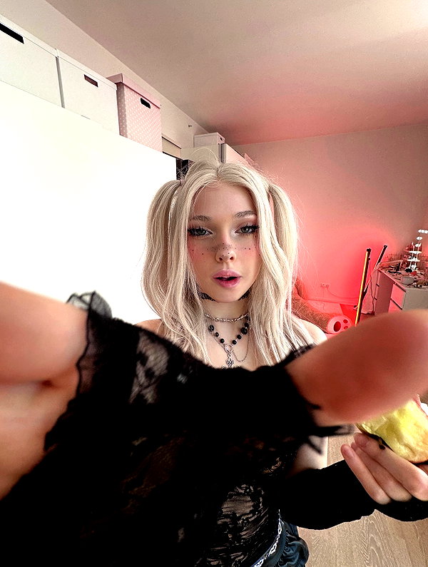 milkiwifey instagram image archive image