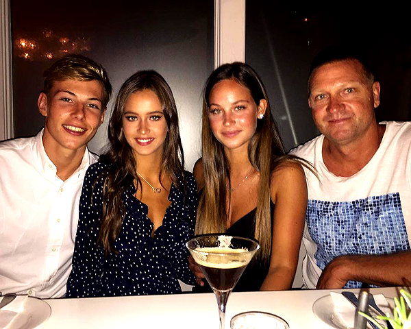 olivia.mathers instagram image archive image