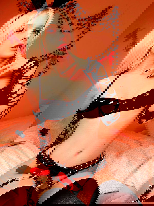 neondemoni neondemoni archive image