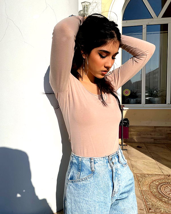 owlydiaa instagram image archive image
