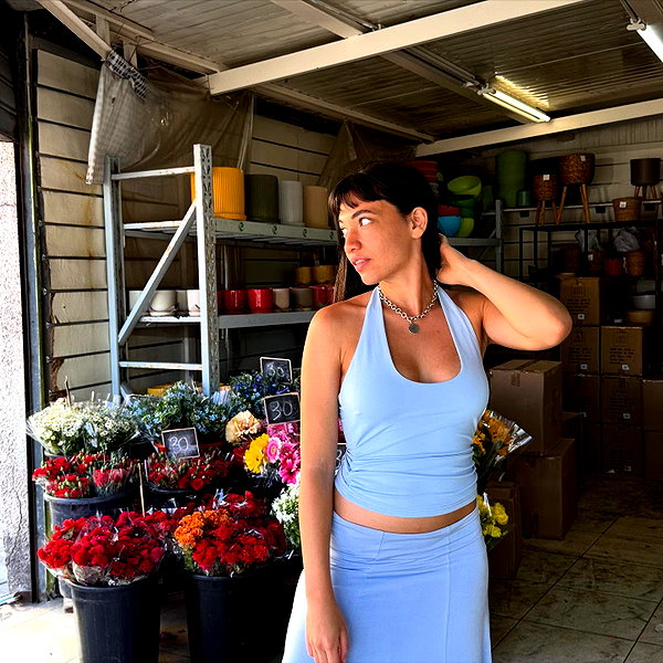 romi_henenson instagram image archive image