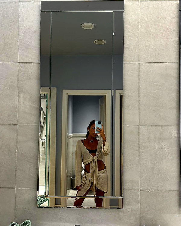 annezivi instagram image archive image
