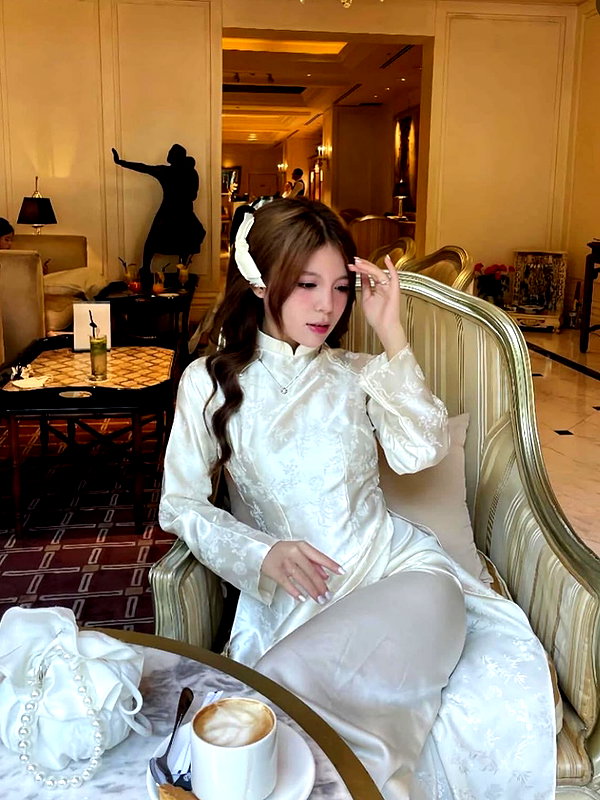 lyhythuedoxinh instagram image archive image