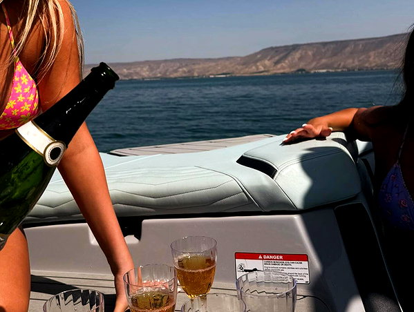 mikaveltman instagram image archive image