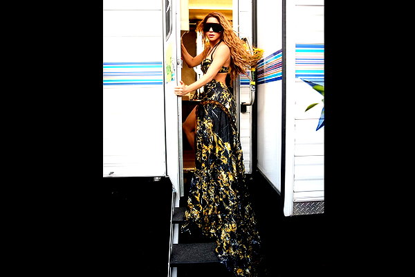 shakira instagram image archive image