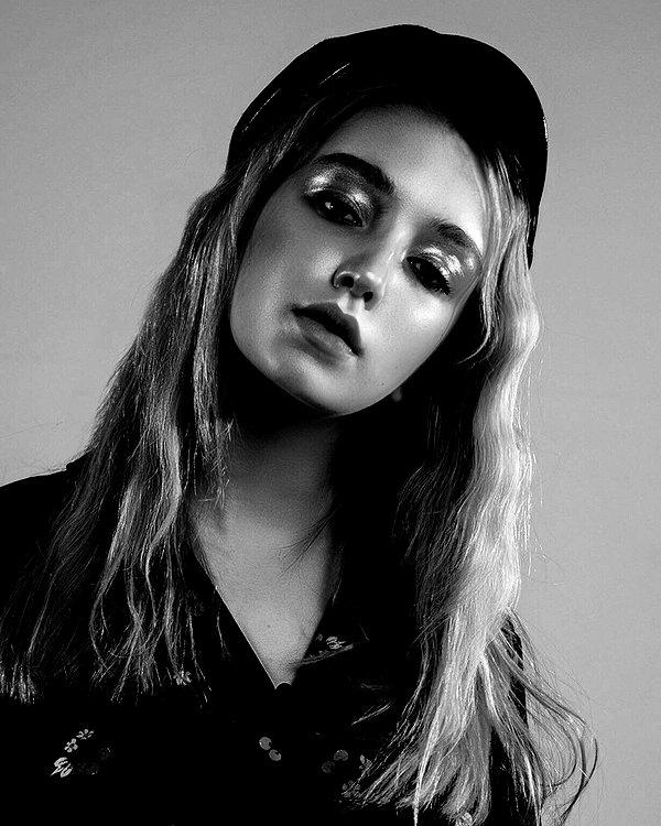 veroni22ka instagram image archive image