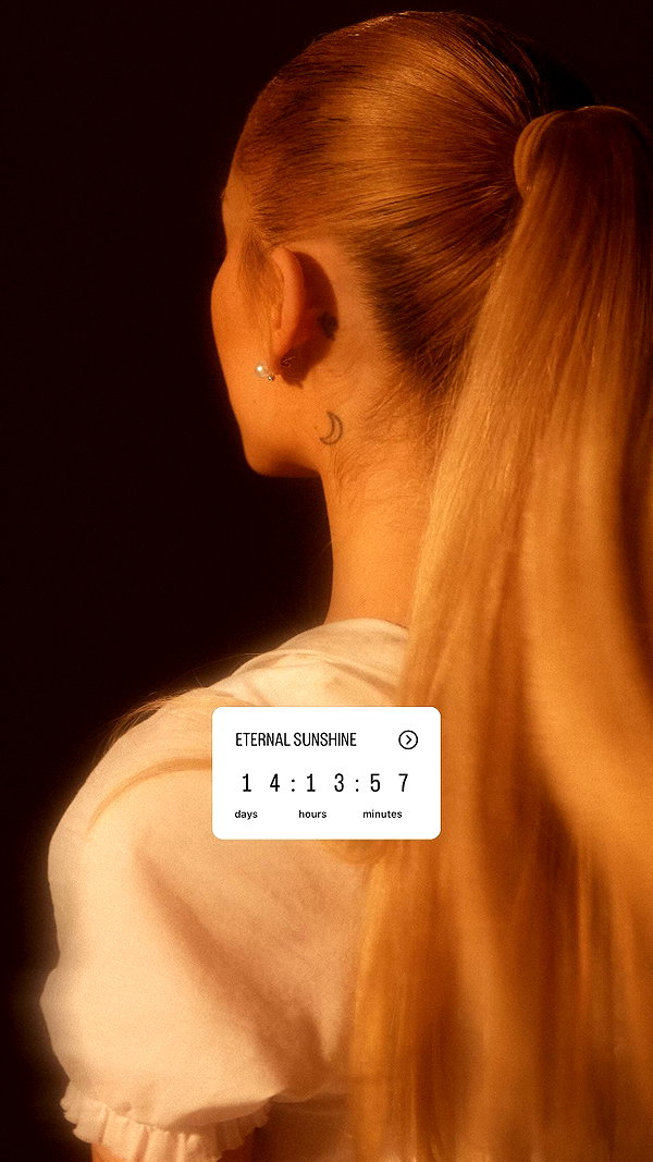 arianagrande instagram image archive image