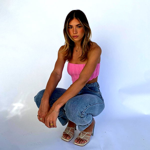 dekota_thompson instagram image archive image