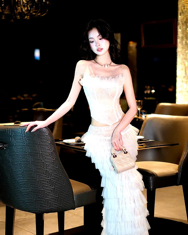 lyhythuedoxinh instagram image archive image