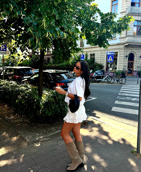 zoeliss instagram image archive image