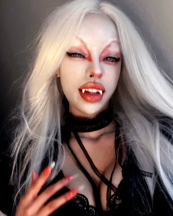 Archived image from @irisinna on Instagram