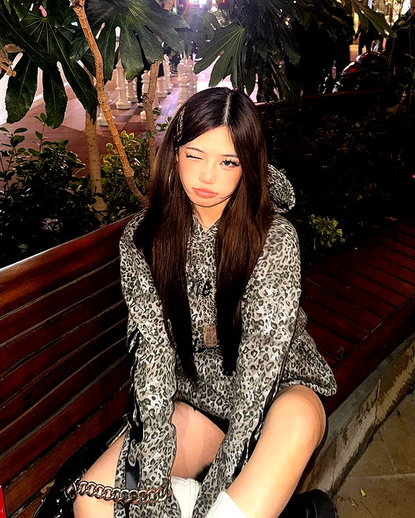 joycee.e instagram image archive image