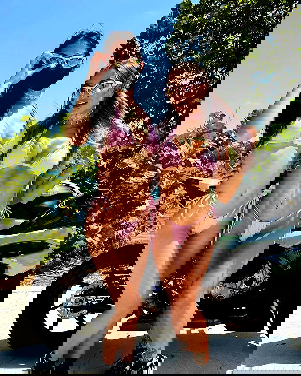 itshayleydavies itshayleydavies archive image