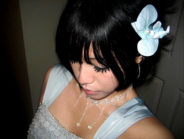 danvyee archive image