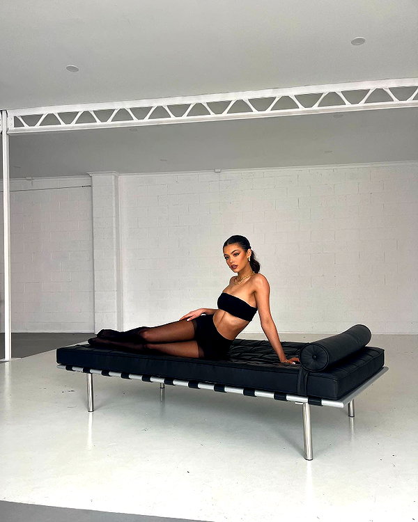 oliviaphillipps instagram image archive image