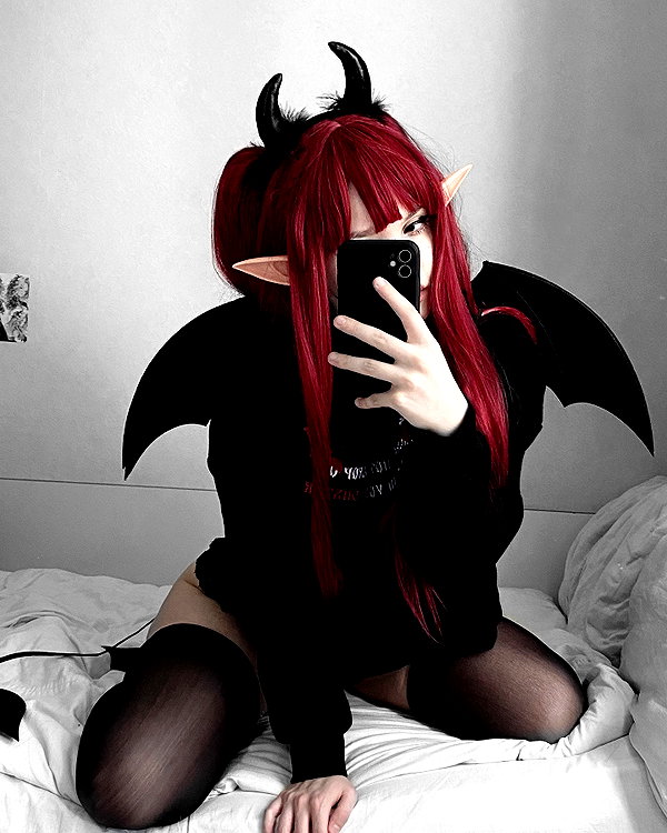 glowmoonshorty instagram image archive image