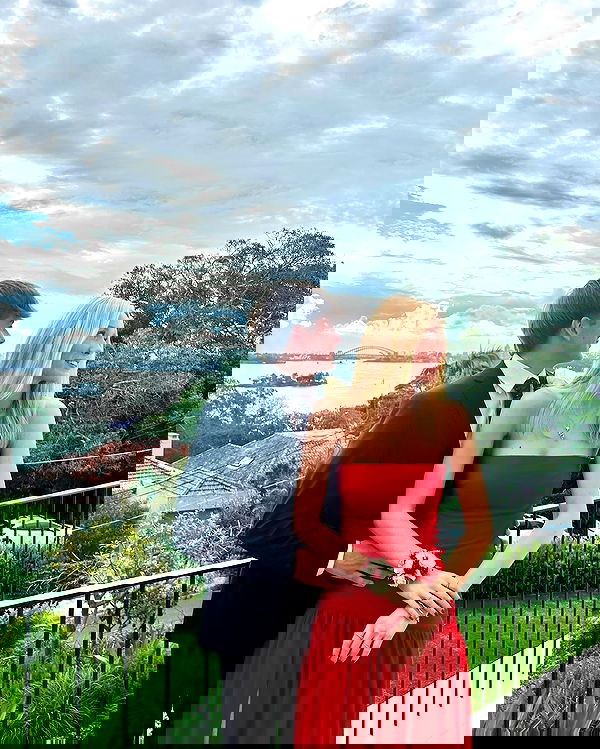 ellamwatts_ ellamwatts_ archive image