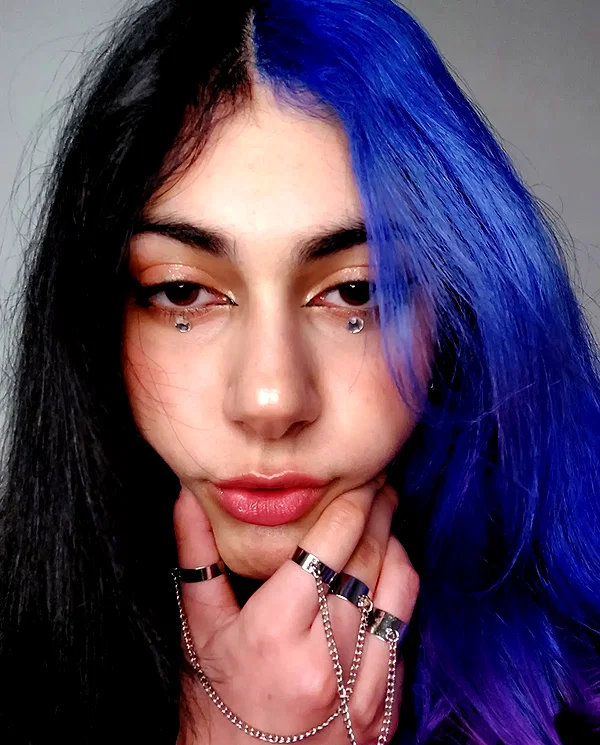 ayash.hila instagram image archive image