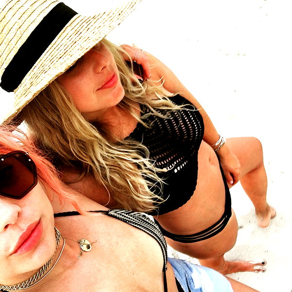 ashleybenson instagram image archive image