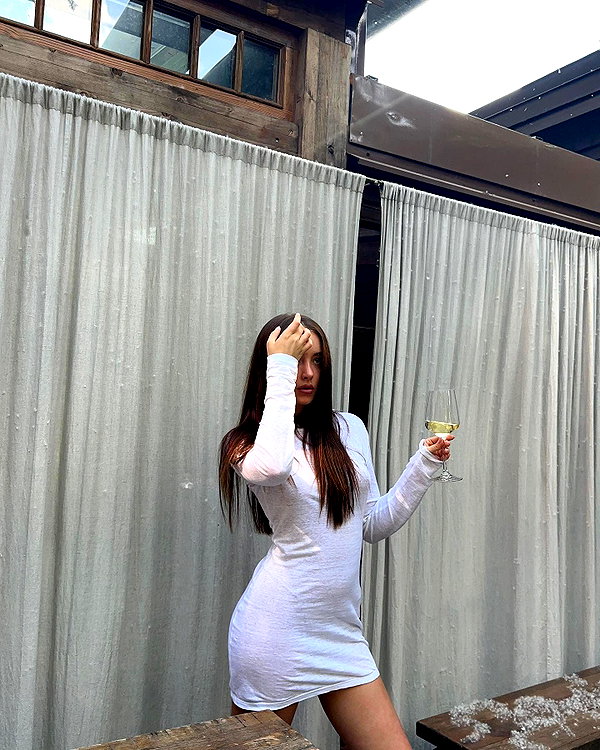 veroni22ka instagram image archive image