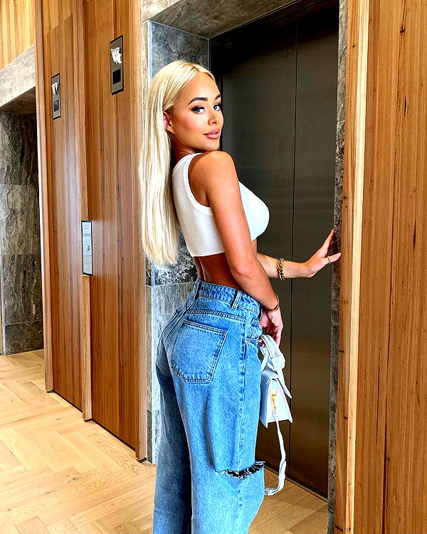 allieauton instagram image archive image