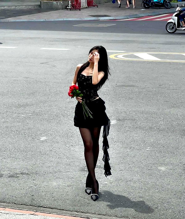 lyhythuedoxinh instagram image archive image