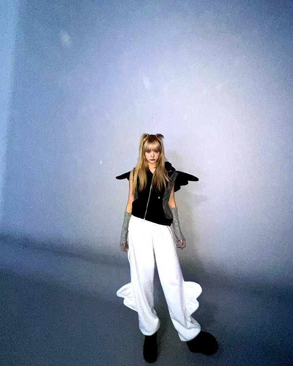 hhh.e_c.v instagram image archive image