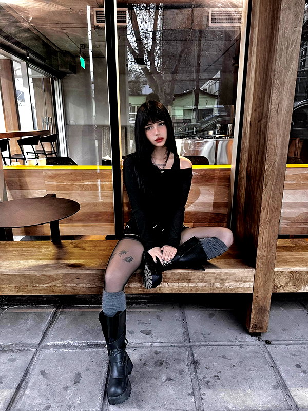 connie.01j instagram image archive image