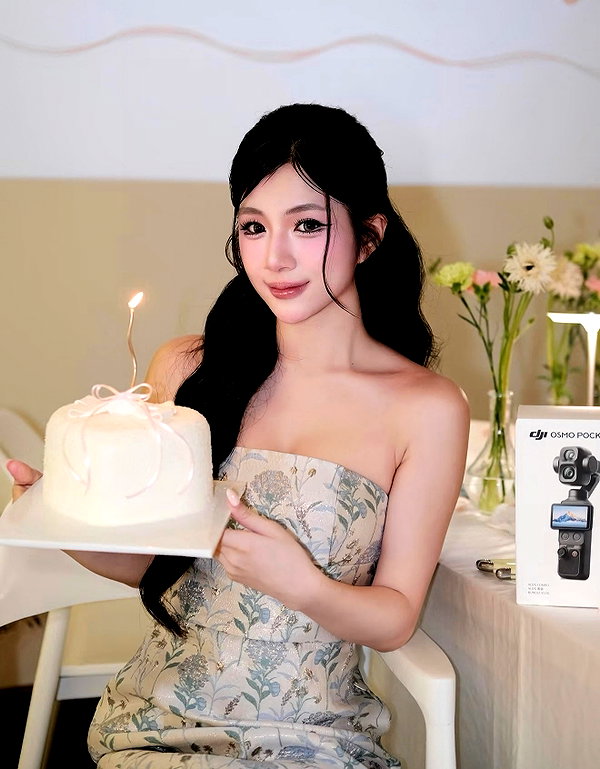 lyhythuedoxinh instagram image archive image