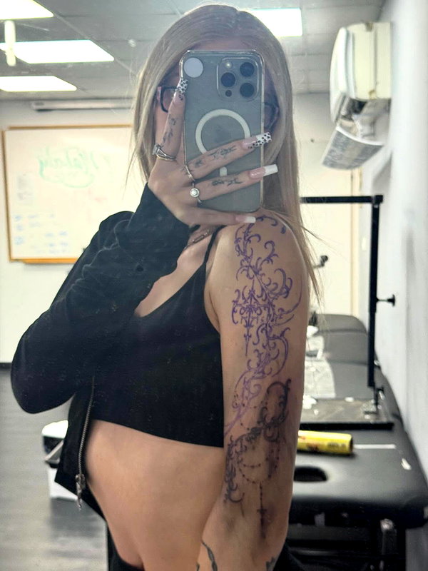 theonlyantonia instagram image archive image