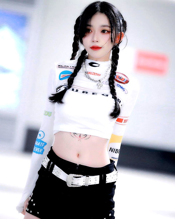 nixqq.425_ instagram image archive image
