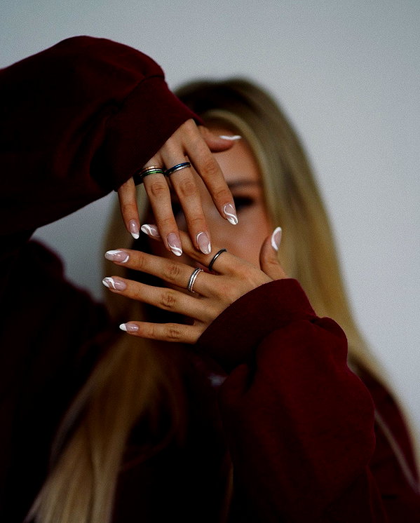 lilih instagram image archive image