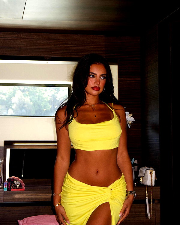 godbless_jess instagram image archive image