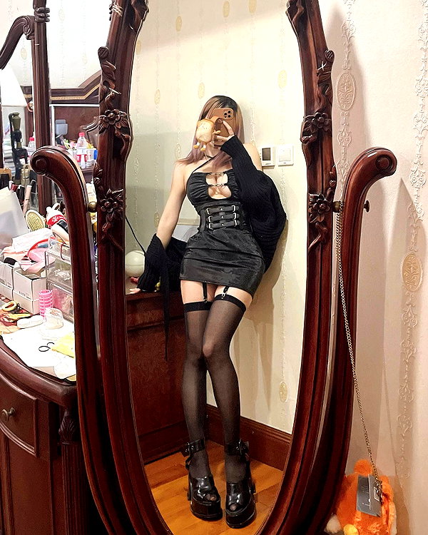 erokochiba instagram image archive image