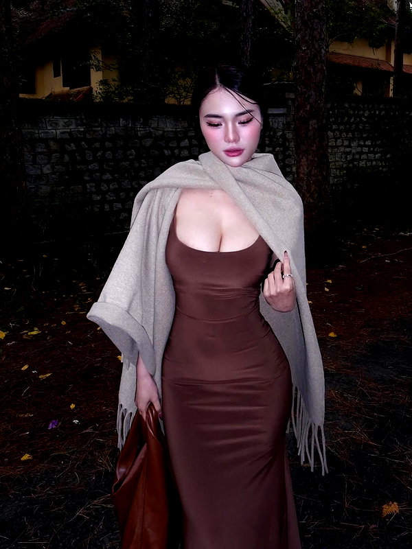 lyhythuedoxinh instagram image archive image