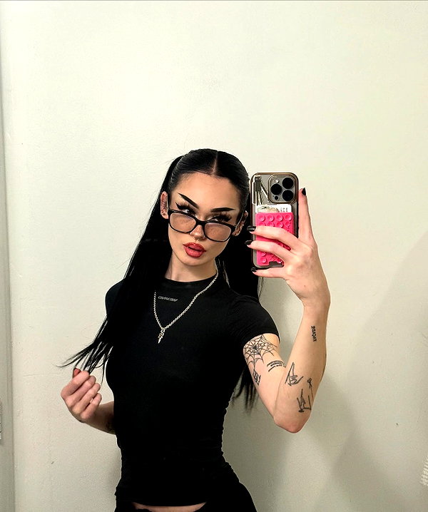 gabs.z.x instagram image archive image