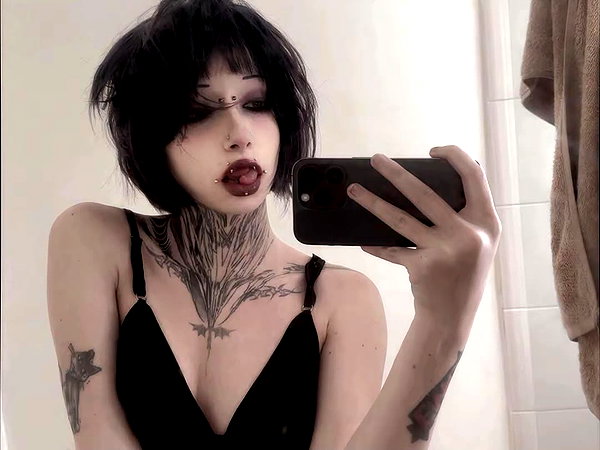 nyx_o_o_ instagram image archive image